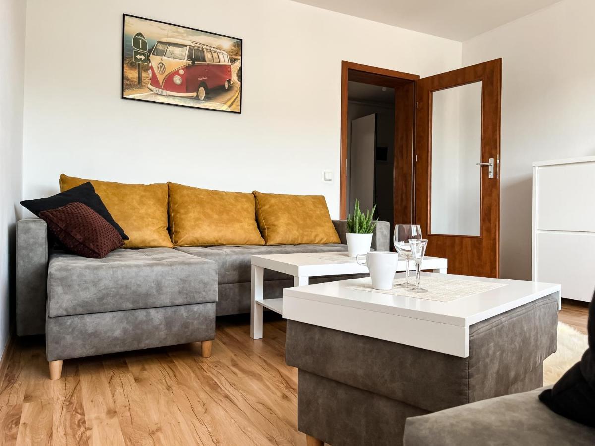 Uroczy Apartament Pod Skarpa Wadowice Exterior photo